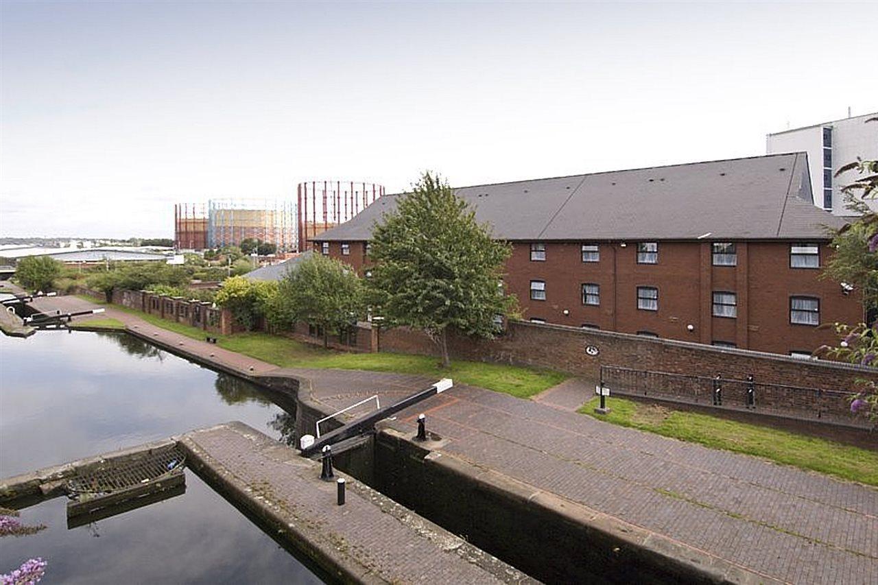 Premier Inn Birmingham City - Aston Ngoại thất bức ảnh