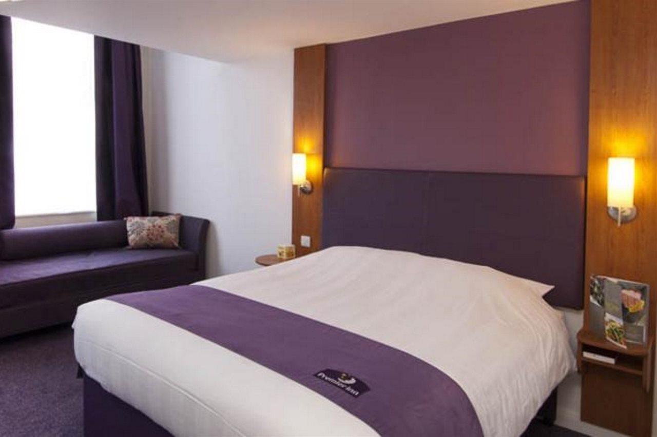 Premier Inn Birmingham City - Aston Ngoại thất bức ảnh