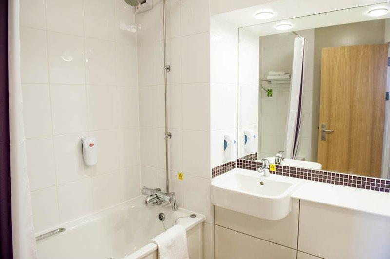 Premier Inn Birmingham City - Aston Ngoại thất bức ảnh